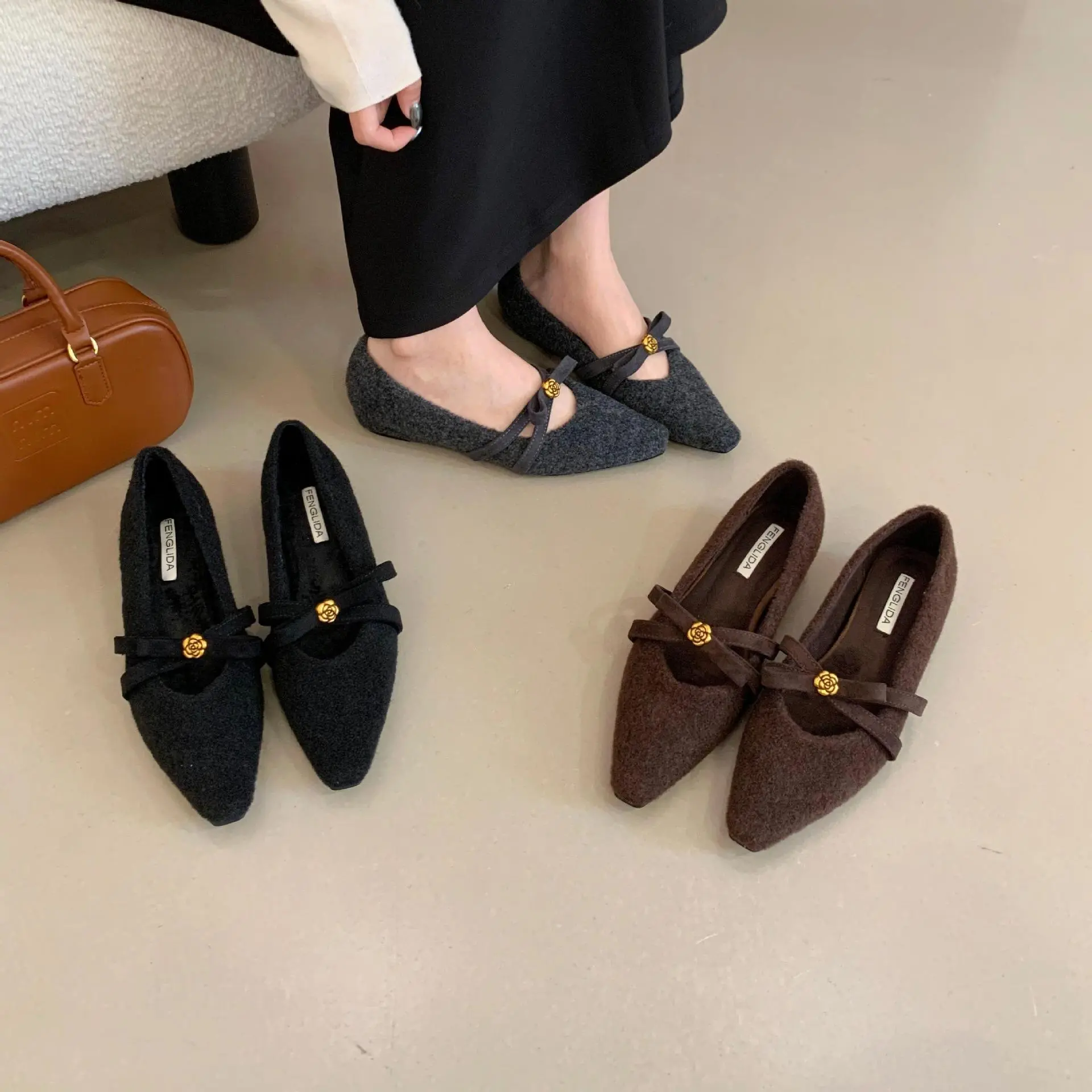 2025新款内增高单鞋加绒女鞋秋冬配裙子高级感呢子玛丽珍鞋毛毛鞋