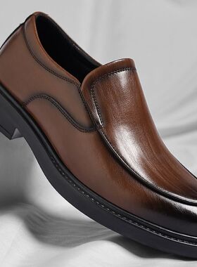 皮鞋男款新款正装皮鞋黑色英伦风潮流一脚蹬西装鞋子一件新款