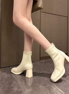 黑色弹力高跟短靴女秋冬新款短筒方头粗跟马丁靴防水台瘦瘦靴女