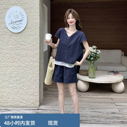 夏季女装V领短袖衬衫阔腿短裤两件套大码胖MM宽松遮肉休闲薄套装