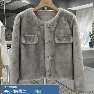 银灰色羊羔毛绒短款外套女秋冬款2024新款皮毛一体加厚保暖上衣潮