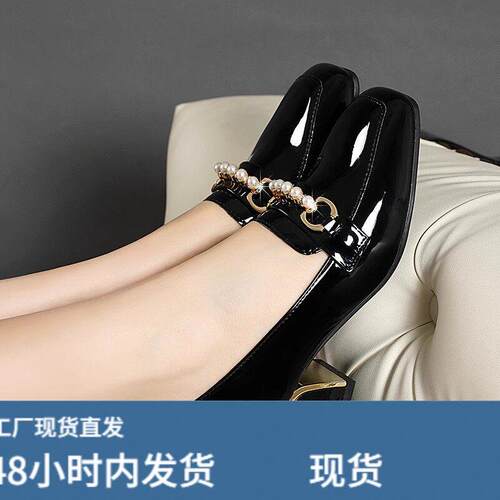 香港漆皮中跟乐福鞋女2026年春夏季新款亮皮休闲大码时尚百搭单鞋