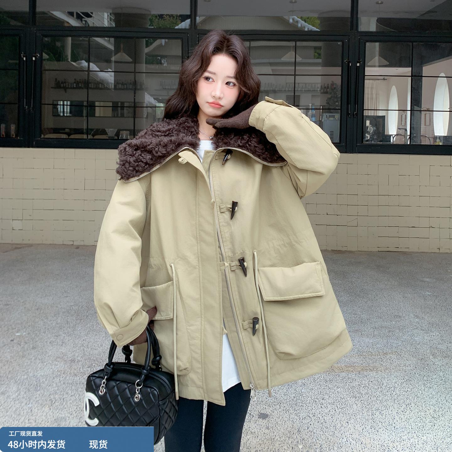 韩版羊羔毛拼接大翻领羽绒服女2025年冬季新款收腰百搭白鸭绒外套