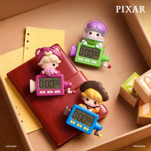 POPMART泡泡玛特DIMOO WORLD × PIXAR联名系列计时器冰箱贴盲盒