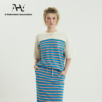 AHA条纹拼色套头T恤开叉半裙套装