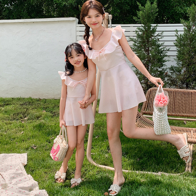 奇海26209新款时尚性感泳衣女连体泳装特惠温泉休闲运动显瘦轻奢