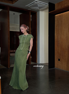 CCCHEUNG 7.11晚8 高级感铜氨丝水波纹肌理感修身显瘦鱼尾裙套装