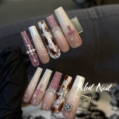 Meil 琥珀豹纹纯手工穿戴甲 甜辣妹爆闪钻石粉法式 Nail 醋酸豹纹