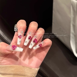 甜心美甲白色渐变k9气球心手工穿戴甲指甲贴片 中长款 Meil Nail