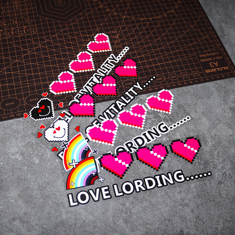 汽车像素风马赛克爱心贴纸划痕遮挡贴摩托车电动车头盔装饰车贴