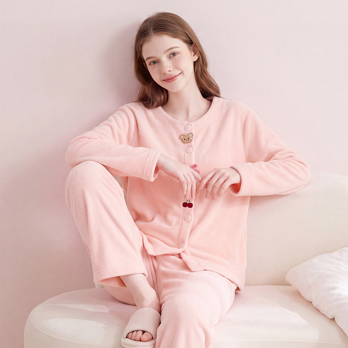 芬腾防静电暖绒睡衣女冬加绒加厚套装亲肤大码保暖居家服可外穿