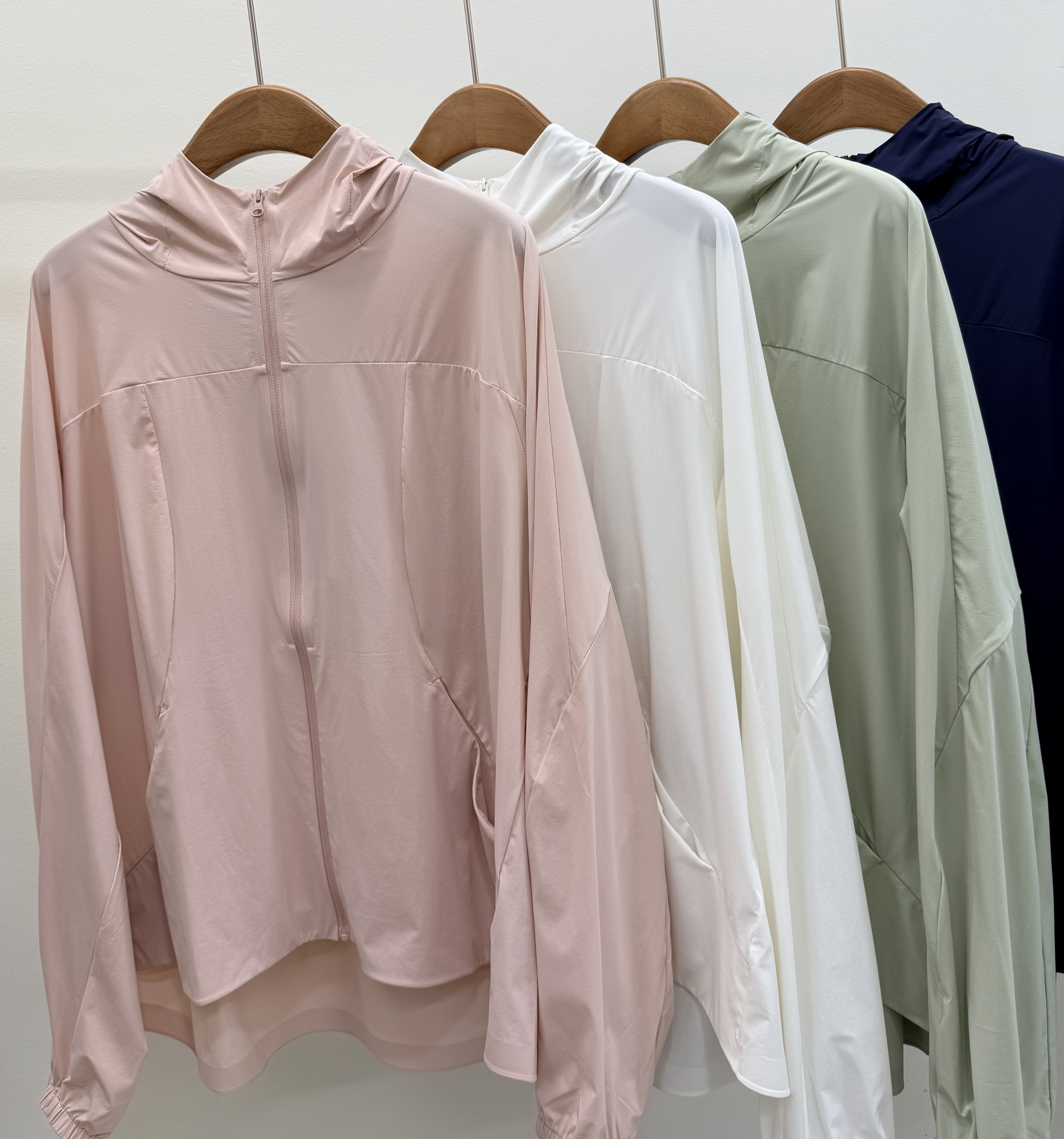 UPF100+女士防晒衣户外防紫外线外套防晒连帽拉链衫轻薄透气外套