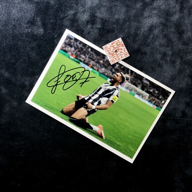 乔林顿Joelinton Lira 亲笔签名照片