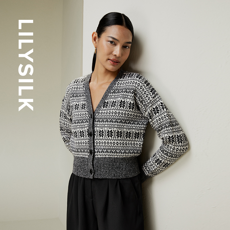 莉莉秀客羊毛针织时尚V领落肩宽松提花休闲长袖开衫毛衣LILYSILK