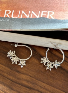 vogueess小众甜酷立体五角星大耳圈夸张质感耳环钉修饰脸型少女感