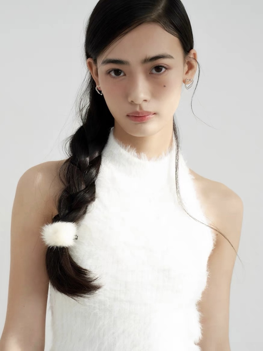 特别的水貂毛球球发夹