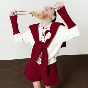 红色毛衣女款2026新款冬季多巴胺新年过年穿搭马年本命年衣服