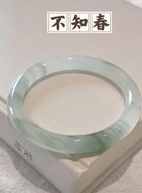 冷门手镯高颜值学生党绿檀木手镯精致高级设计感百搭手饰热销榜清