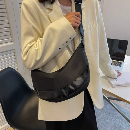 Вместительный и большой шоппер, небольшая универсальная сумка через плечо, осенний