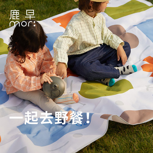 鹿早便携防水出游野餐垫