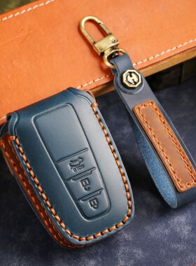适用丰田卡罗拉雷凌凯美瑞钥匙套亚洲龙RAV4荣放威汉兰达真皮包