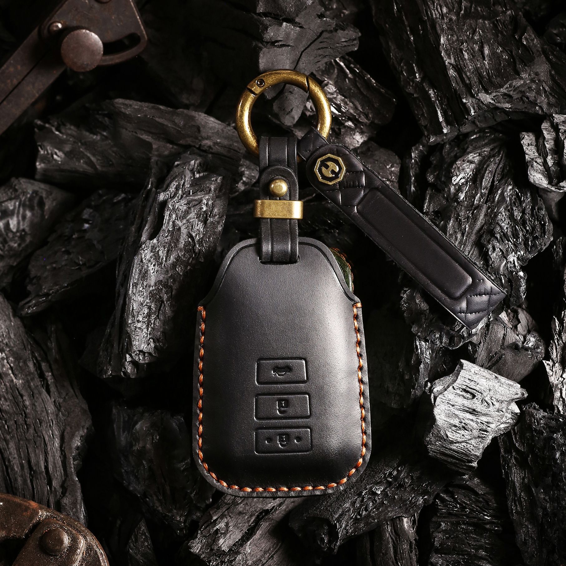 新品复古钥匙套适用于丰田雅力士纯手工缝线真皮钥匙保护包壳扣