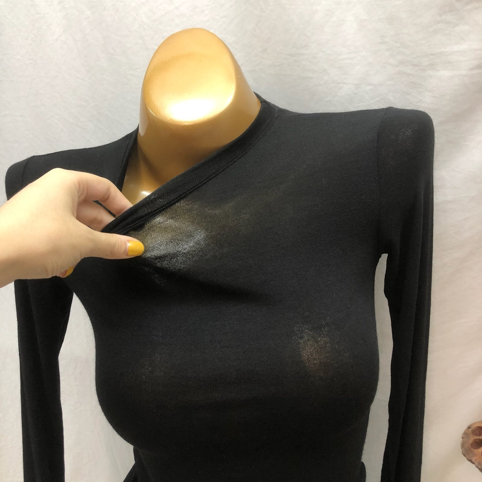 。韩国秋冬打底 爱死这些颜色 性感微透薄款修身打底衫长袖T恤AT1