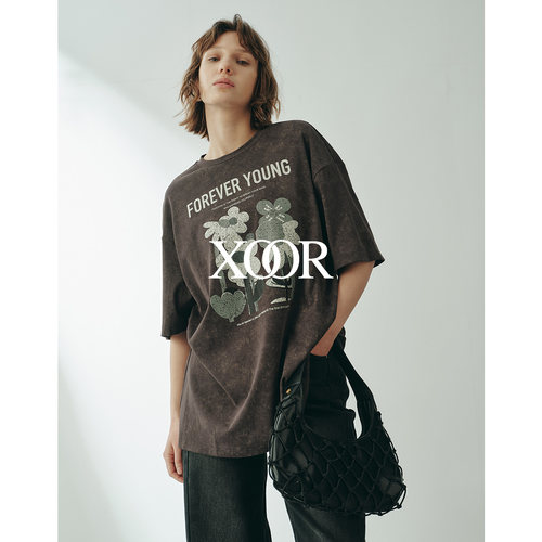 XOOR复古花卉宽松透气短袖T恤女