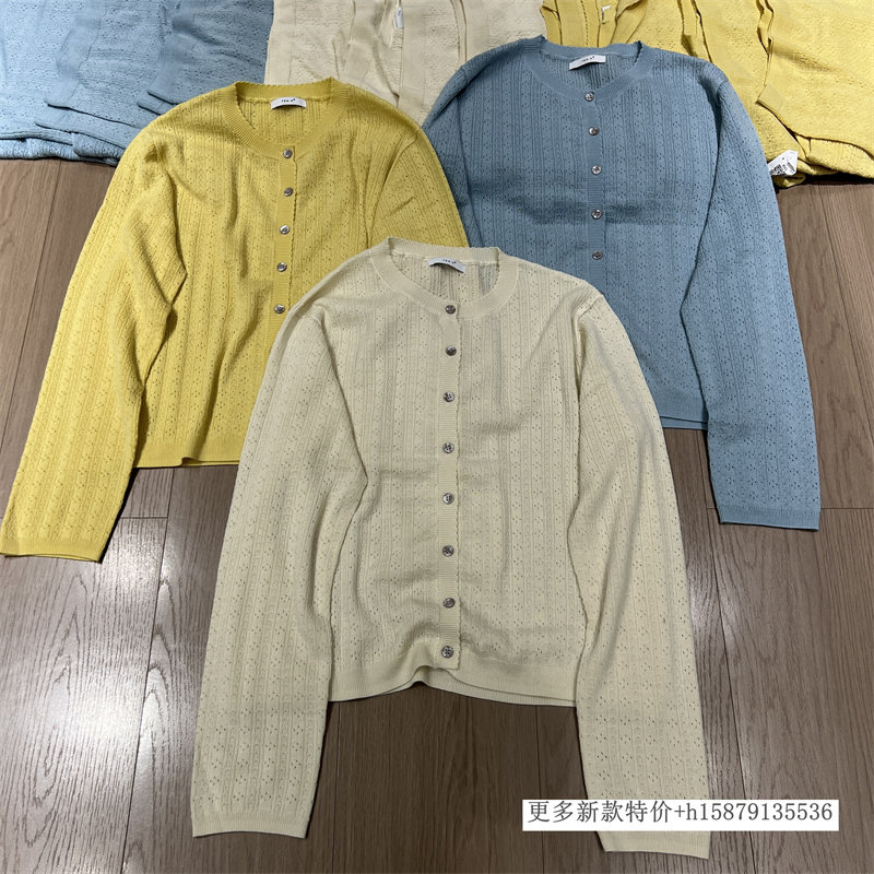 欧洲站2026春季新款糖果色圆领单排扣镂空设计羊毛针织开衫上衣女