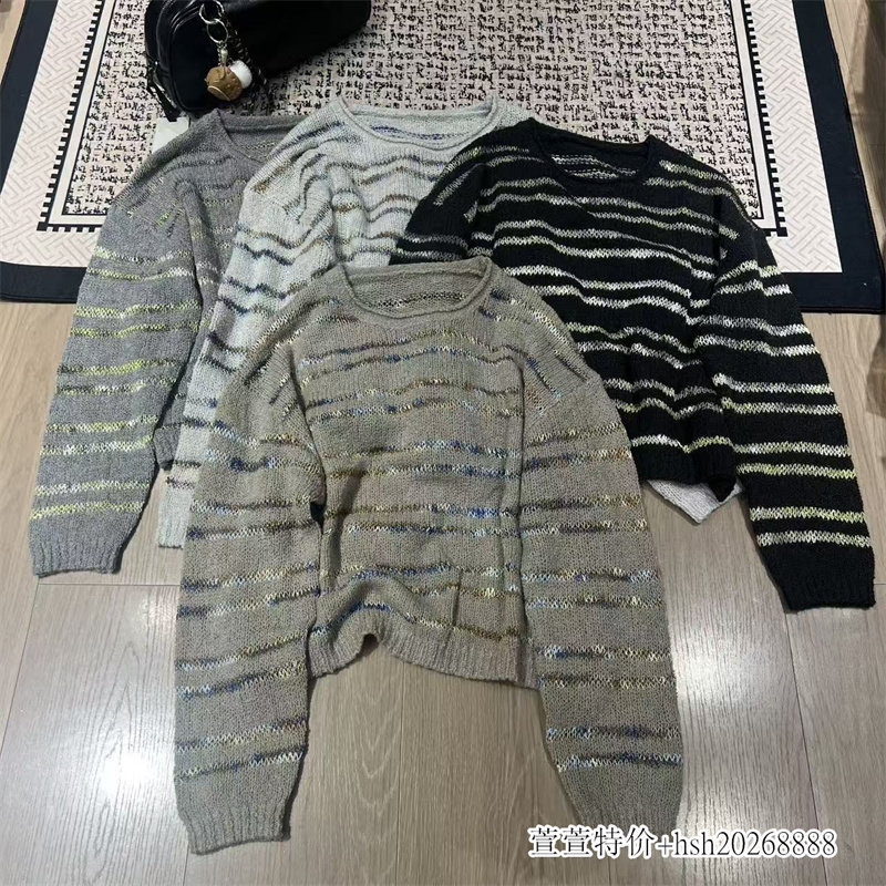 欧洲站2026秋季新款慵懒风圆领宽松条纹亮片针织衫女长袖保暖上衣