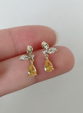 新款小众设计感精致小巧黄色锆石水滴叶子耳钉日常百搭耳环女耳夹