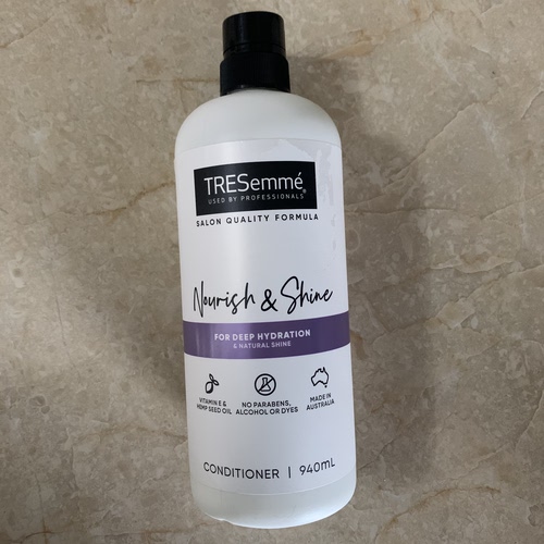 现货澳洲Tresemme Conditioner Nourish Shine 护发素940ml