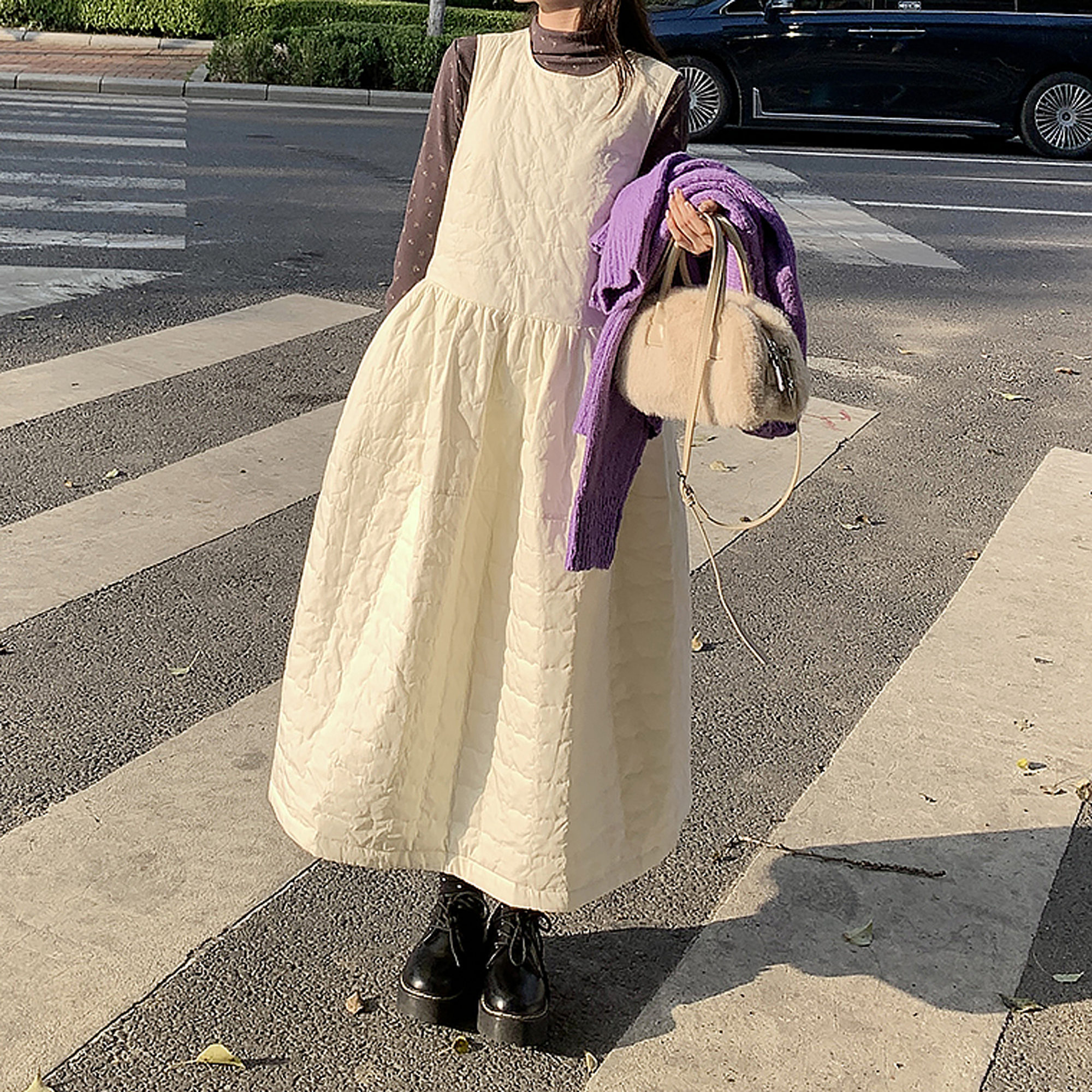 韩系后背绑带收腰A字夹棉背心裙2025冬在逃公主无袖中长款连衣裙