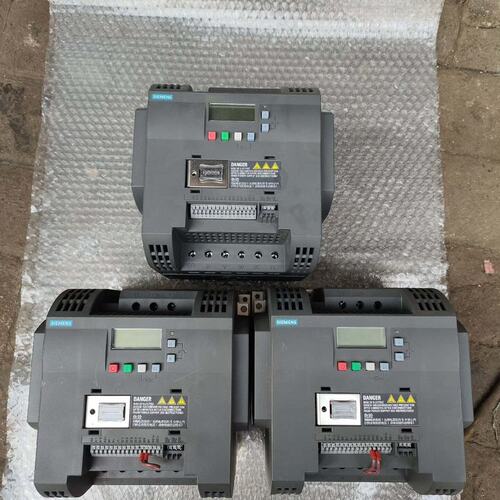 变频器6SL3210-5BB21-5UV16SL3210-5BB21-1UV16SL3210-5BB22-2UV1