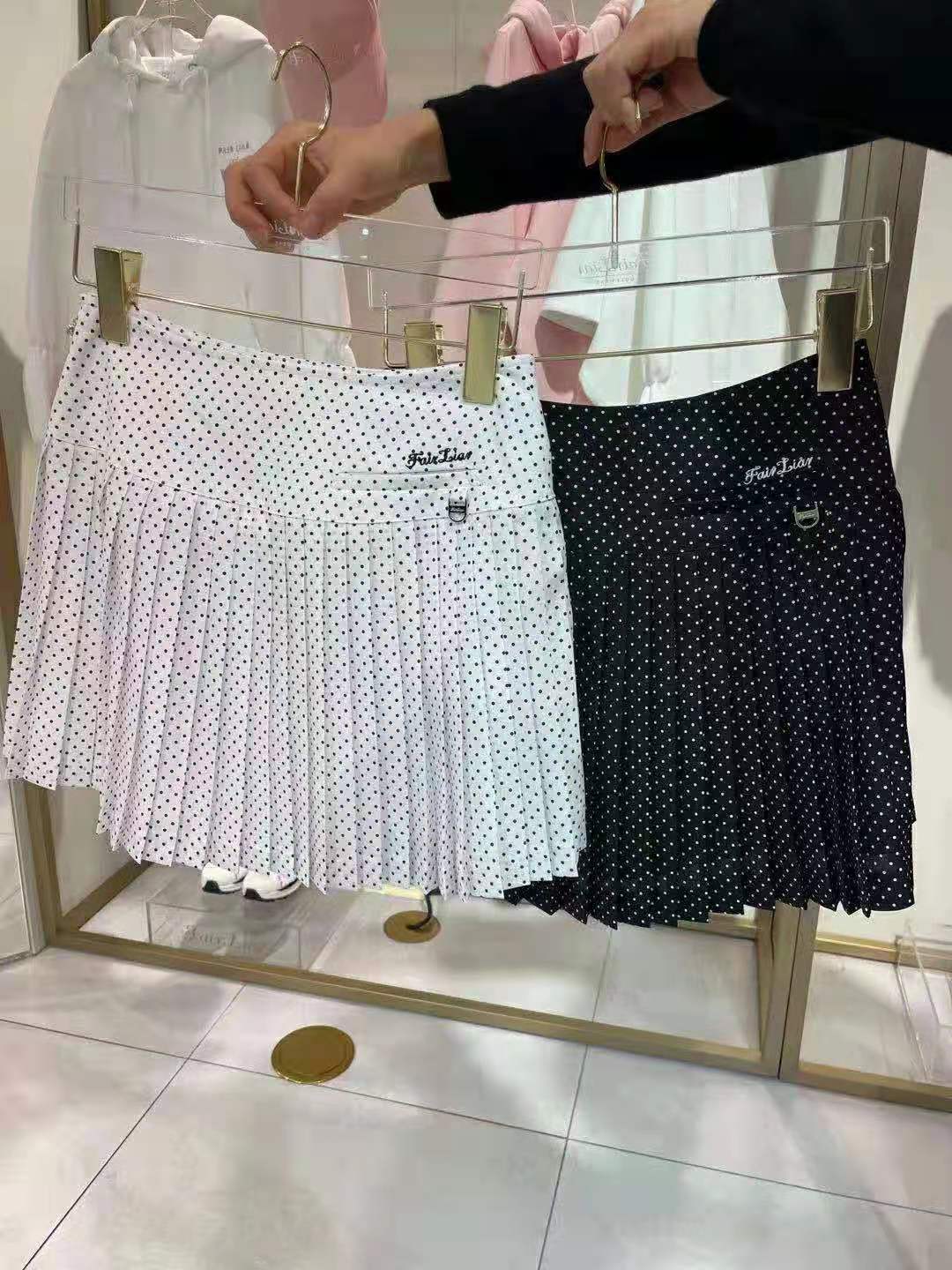 高尔夫女裙子韩版夏季网球高尔夫女装短裙修身显瘦波点百褶裙裤子