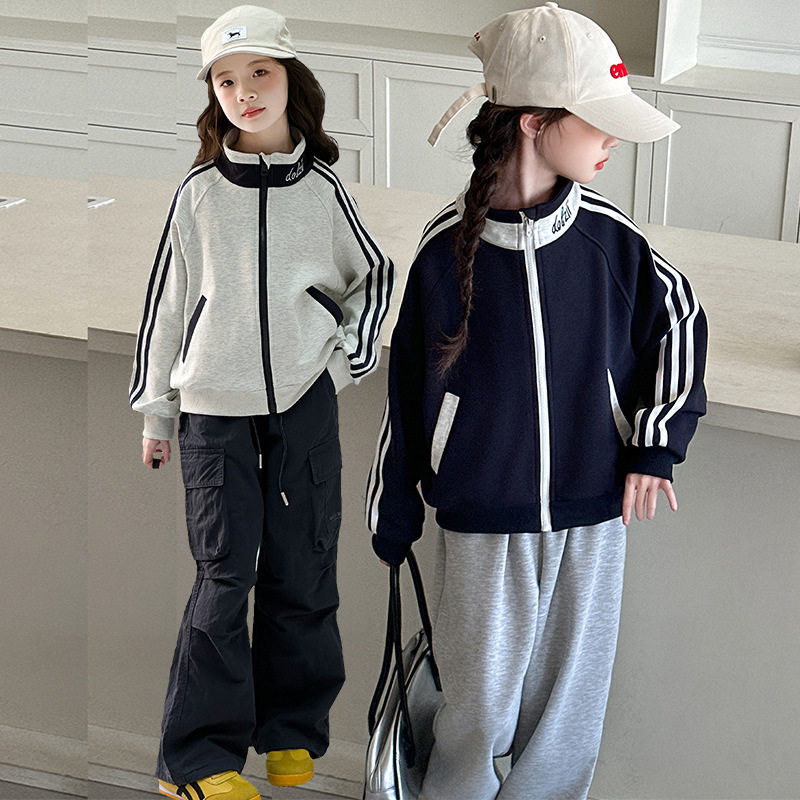 女童立领夹克上衣2025秋新款大童时髦休闲运动棒球服外套儿童衣服