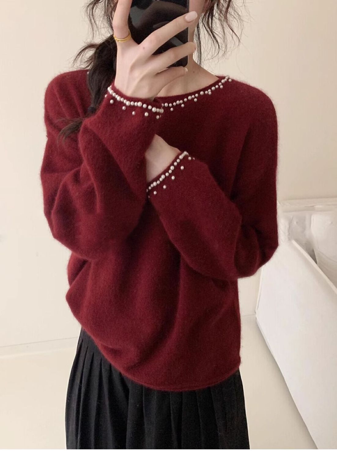 法式高级感钉珠红色浣熊绒毛衣女秋冬宽松软糯打底针织上衣