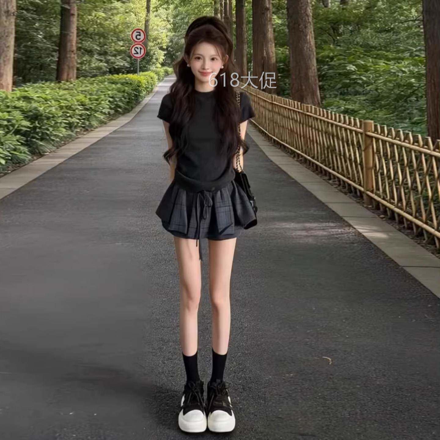 巨好看穿搭一整套韩系学院风灰色裙子女2026新款夏季套装蓬蓬短裙