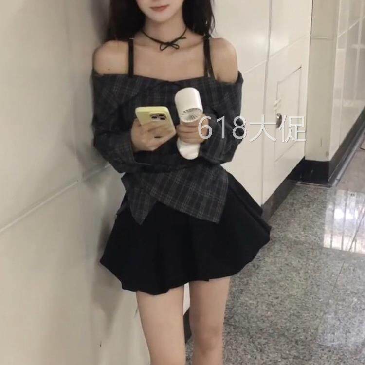 早秋季辣妹风气质穿搭套装格纹拼接一字领长袖衬衫花苞短裙两件套