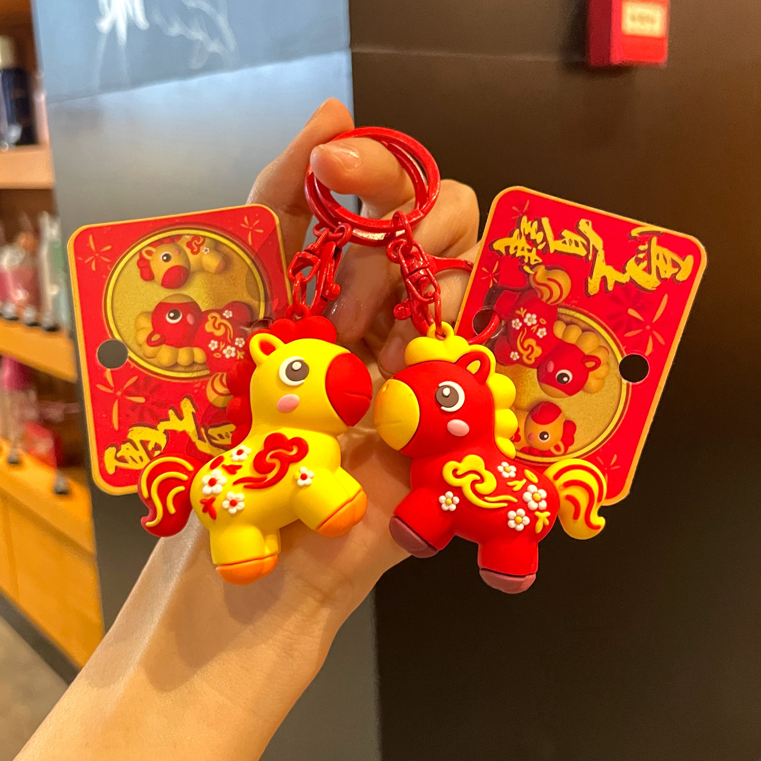 马年吉祥物公仔本命年挂件新年礼品钥匙链包挂件送外国人中国礼物