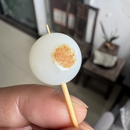 新疆和田玉白玉籽料散珠红皮圆珠单珠子直径15文玩手串配珠一级白