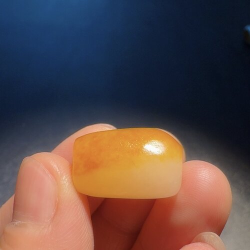 和田玉籽料金皮勒子挂件锁骨链吊坠苏工油性好6克 尺寸21-14-12