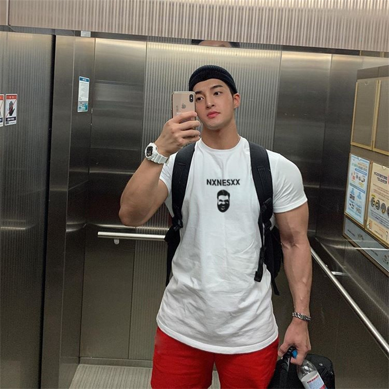 夏季肌肉健身短袖休闲印花大码