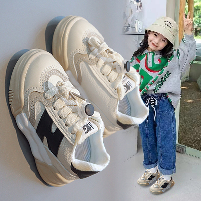 儿童低帮板鞋女童运动鞋2024春秋新款男童鞋子二棉加绒宝宝小白鞋