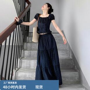 荷叶边方领泡泡袖短款波点衬衫女夏季2025高腰A字层层蛋糕裙套装
