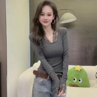 灰色v领蕾丝拼接磨毛加绒保暖内搭打底衫女秋冬修身气质长袖上衣