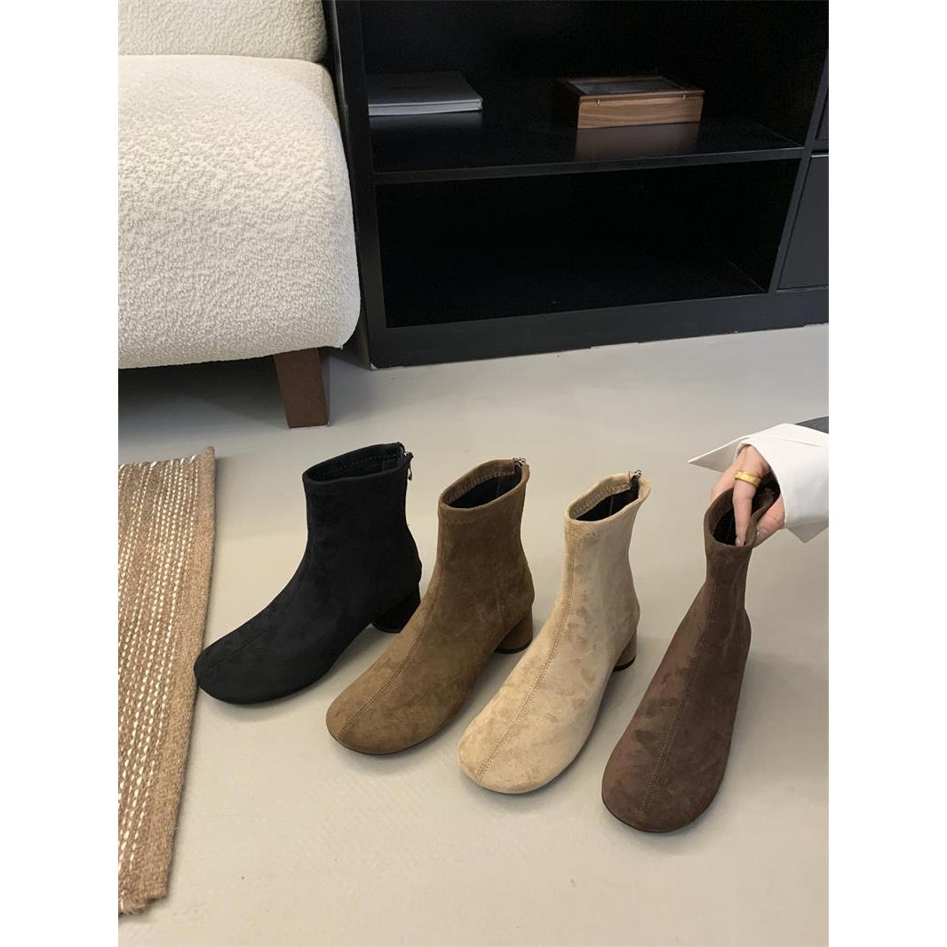 1112k秋冬高档女短靴高跟面瘦瘦鞋2025新款季棕色法式小踝靴子
