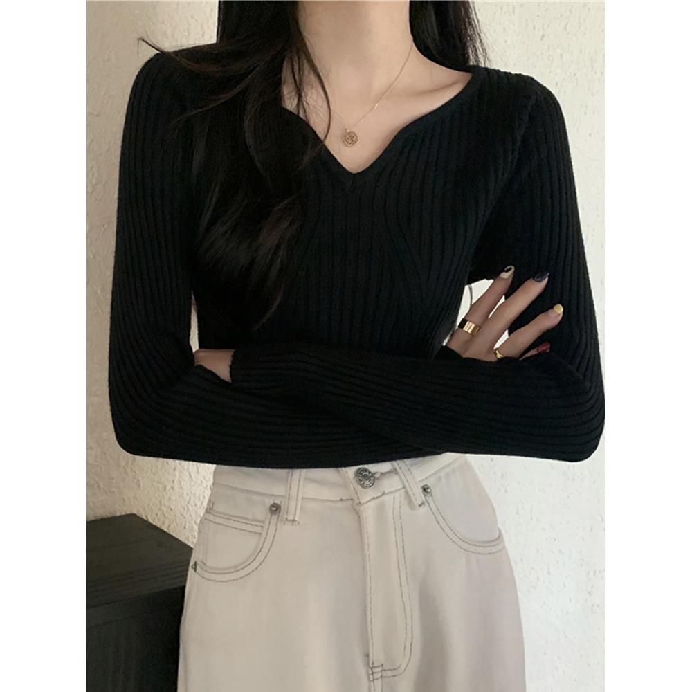 秋冬黑色V领打底衫女新款紧身毛衣针织衫配大衣的内搭上衣1122z