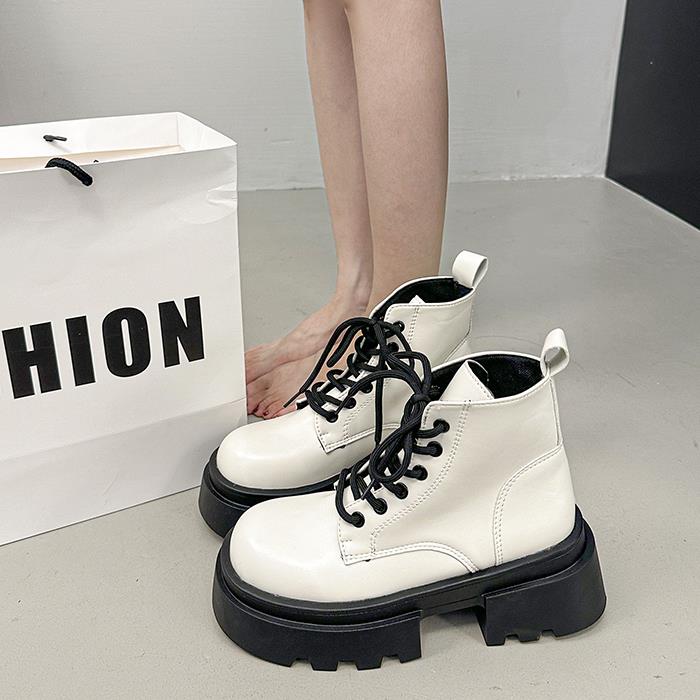 短筒马丁靴女2025秋新款厚底百搭系带短靴英伦风粗跟增高机1114z