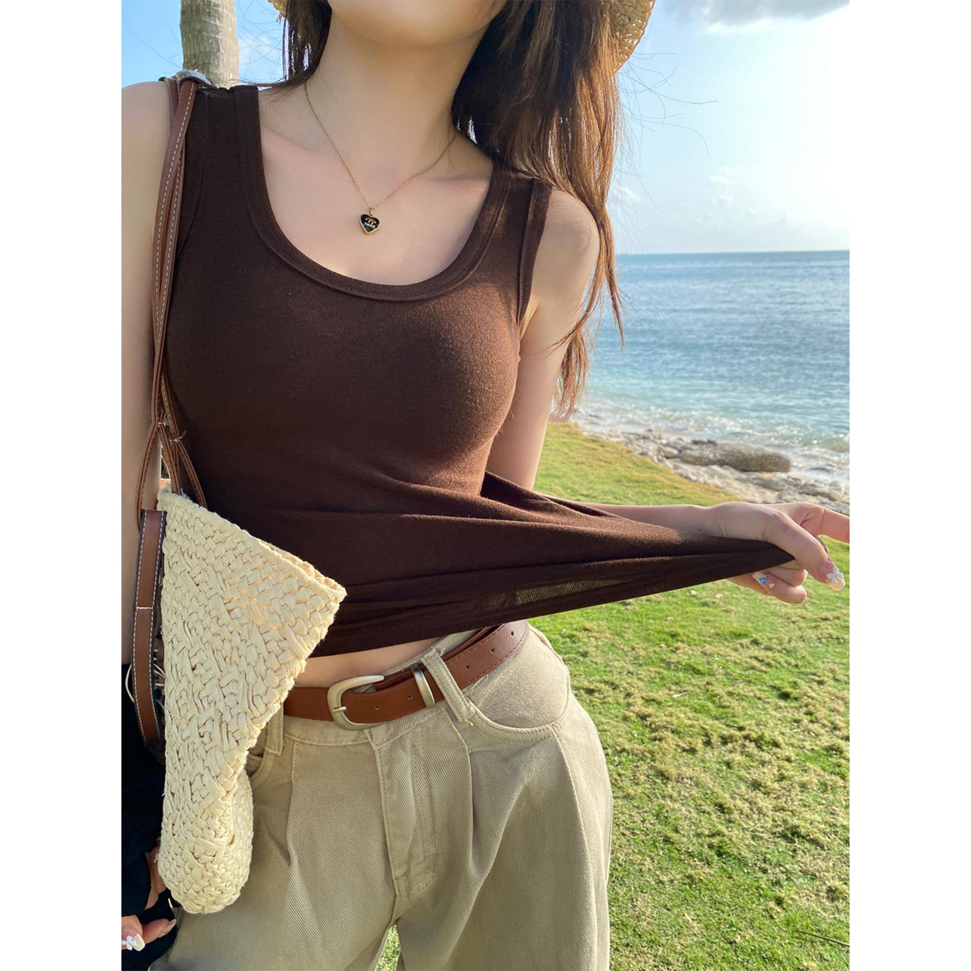 美拉德棕咖色工字背心吊带女内搭冬修身显瘦无袖打底衫西装1127w